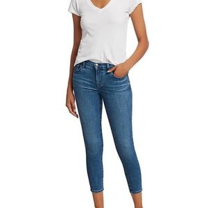 NWT J BRAND Mid Rise Crop Skinny Jeans in Heart 31